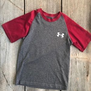 Under Armour T-shirt
